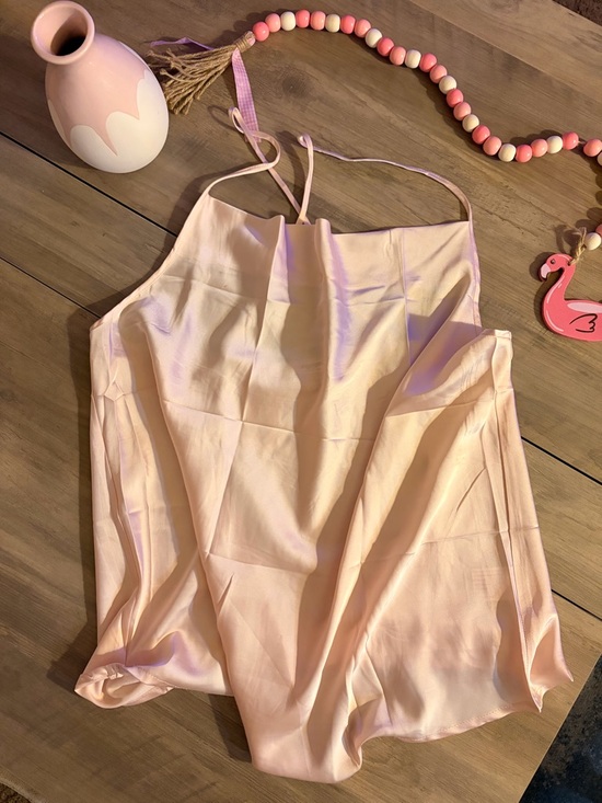 Tops - Light Pink Satin Halter Tank Top